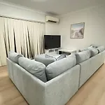 Kozyguru Homebush West 3-Beds Apt With Parking