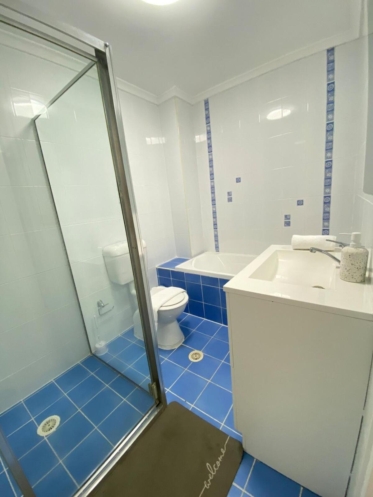 Appartamento Kozyguru Homebush West 3-beds With Parking